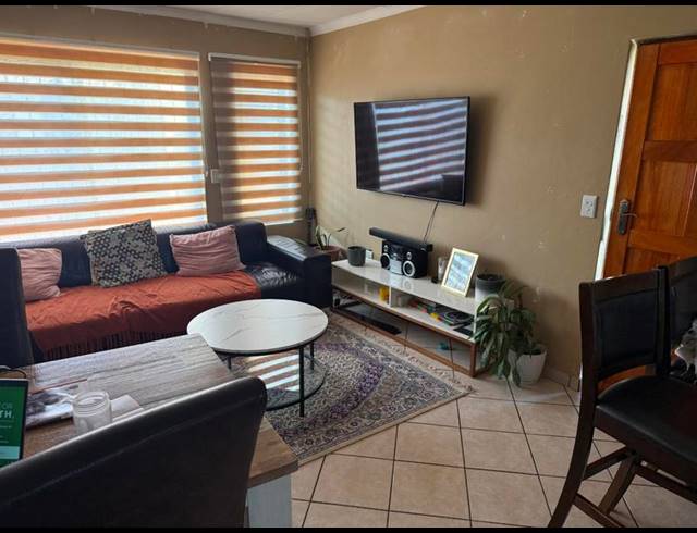 3 BEDROOM TOWNHOUSE FOR SALE IN THE REEDS